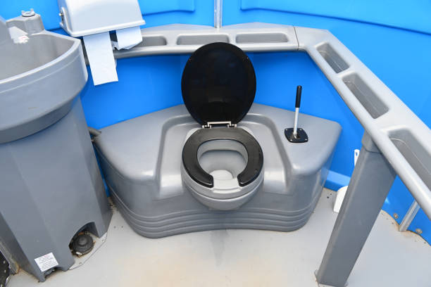 Best Porta potty rental near me  in Kirbyville, TX